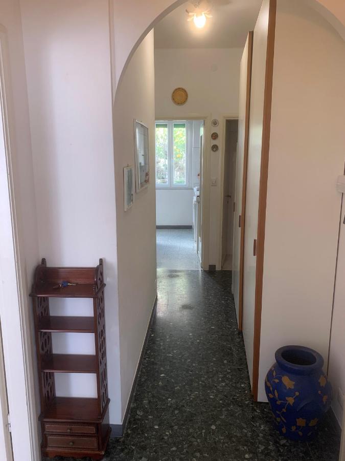 Casa Bianca 4 - Confortevole In Centro A Монелья Екстер'єр фото